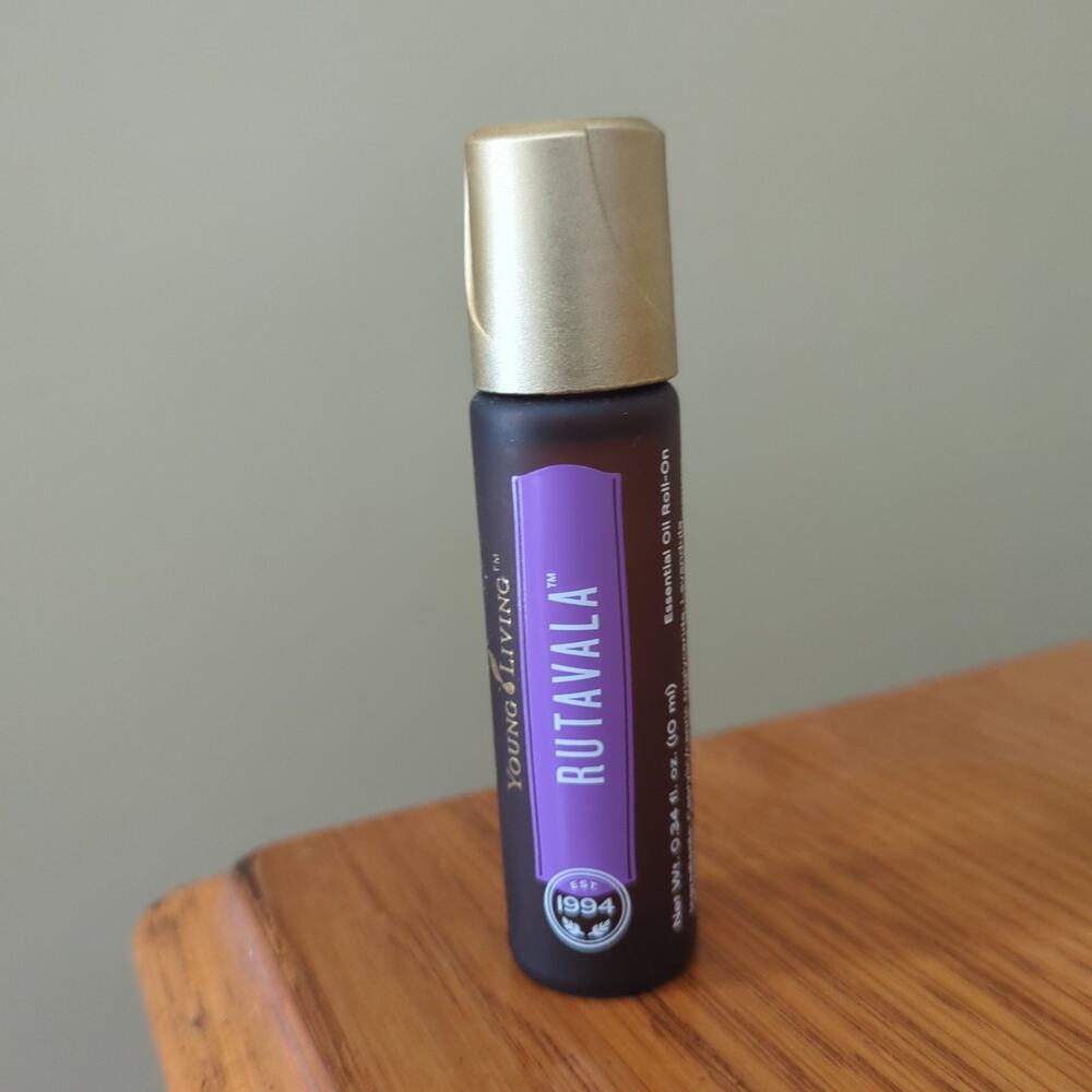 Young Living Essential Oils - RUTAVALA ROLL ON 10ml